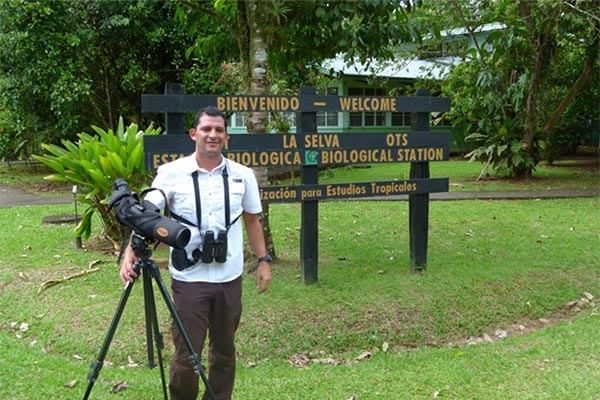 Erick Castro Costa Rica birding guide 